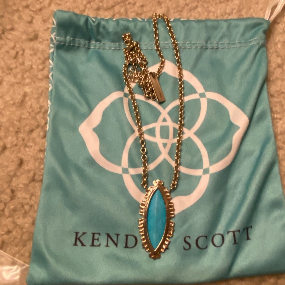 Kendra Scott necklace Maritza